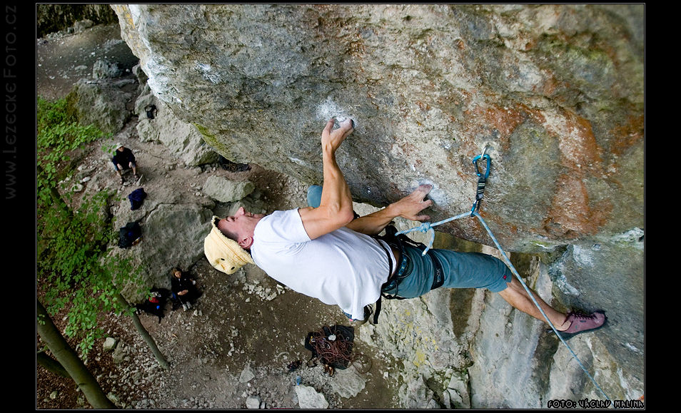 auli - Schlossbergwände, Hochspannung 9/9+